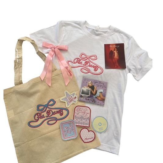 Gia Darcy Show Bag